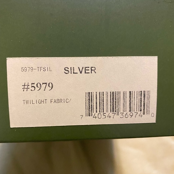 J Renee’ dress shoes 9.5 M and matching evening bag. Worn once. - Picture 2 of 11